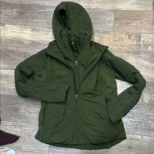 Lululemon Another Mile Jacket
Landscape Green